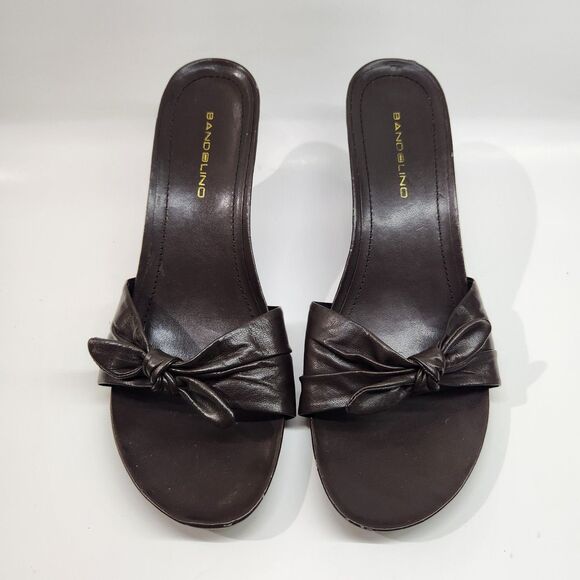 Woman's Bandolino Brown Wedge Open Toe Shoes Size 8.5M Bow Front - Picture 2 of 13